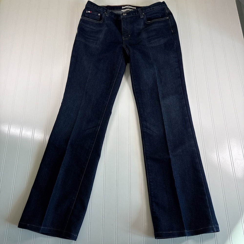 Tommy Hilfiger Women's Jeans Low Rise Boot RN#77806 Sz 12 L Dark Wash Leg Crease